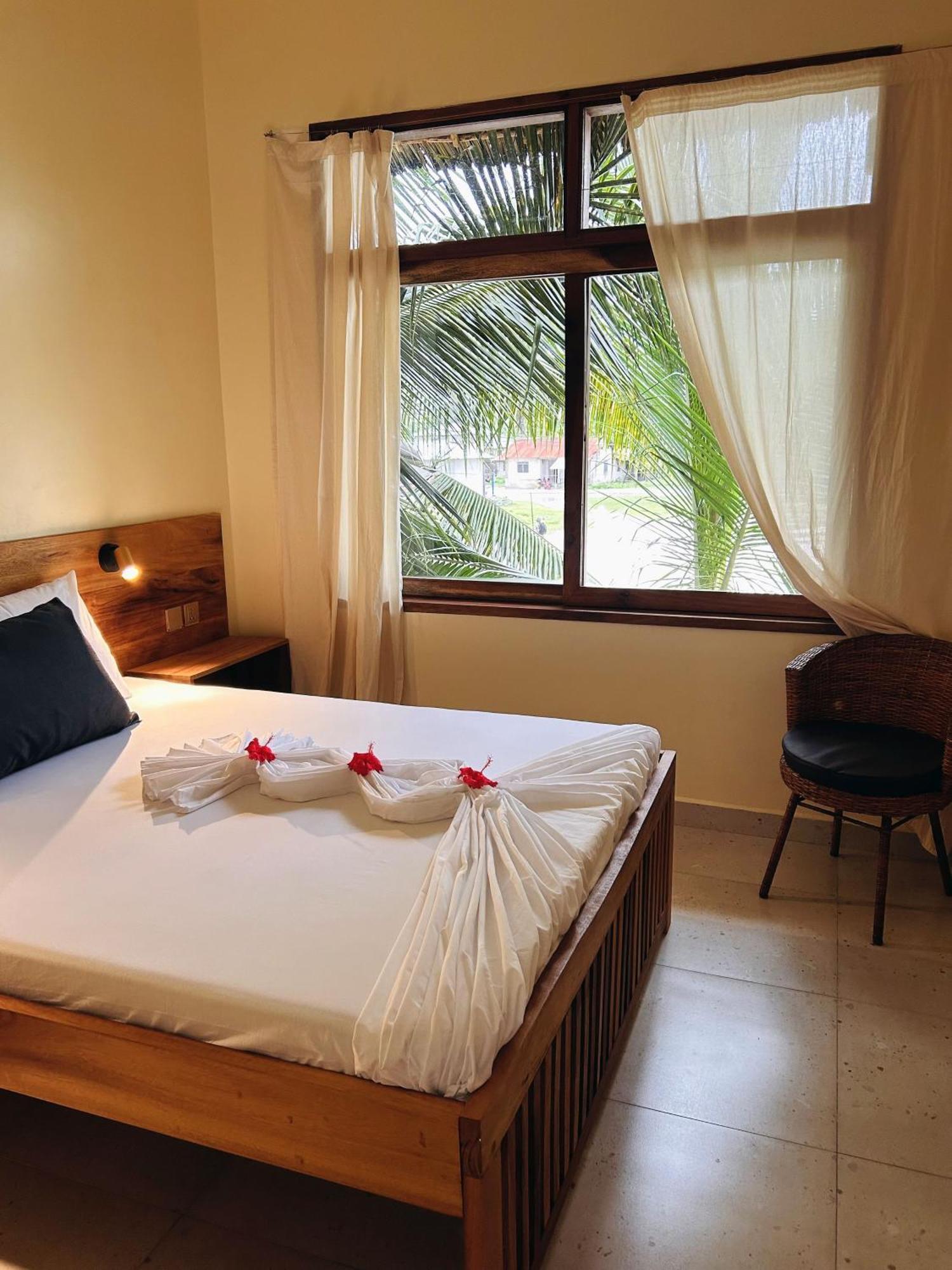 Villa Bahati Zanzibar Джамбиани Экстерьер фото