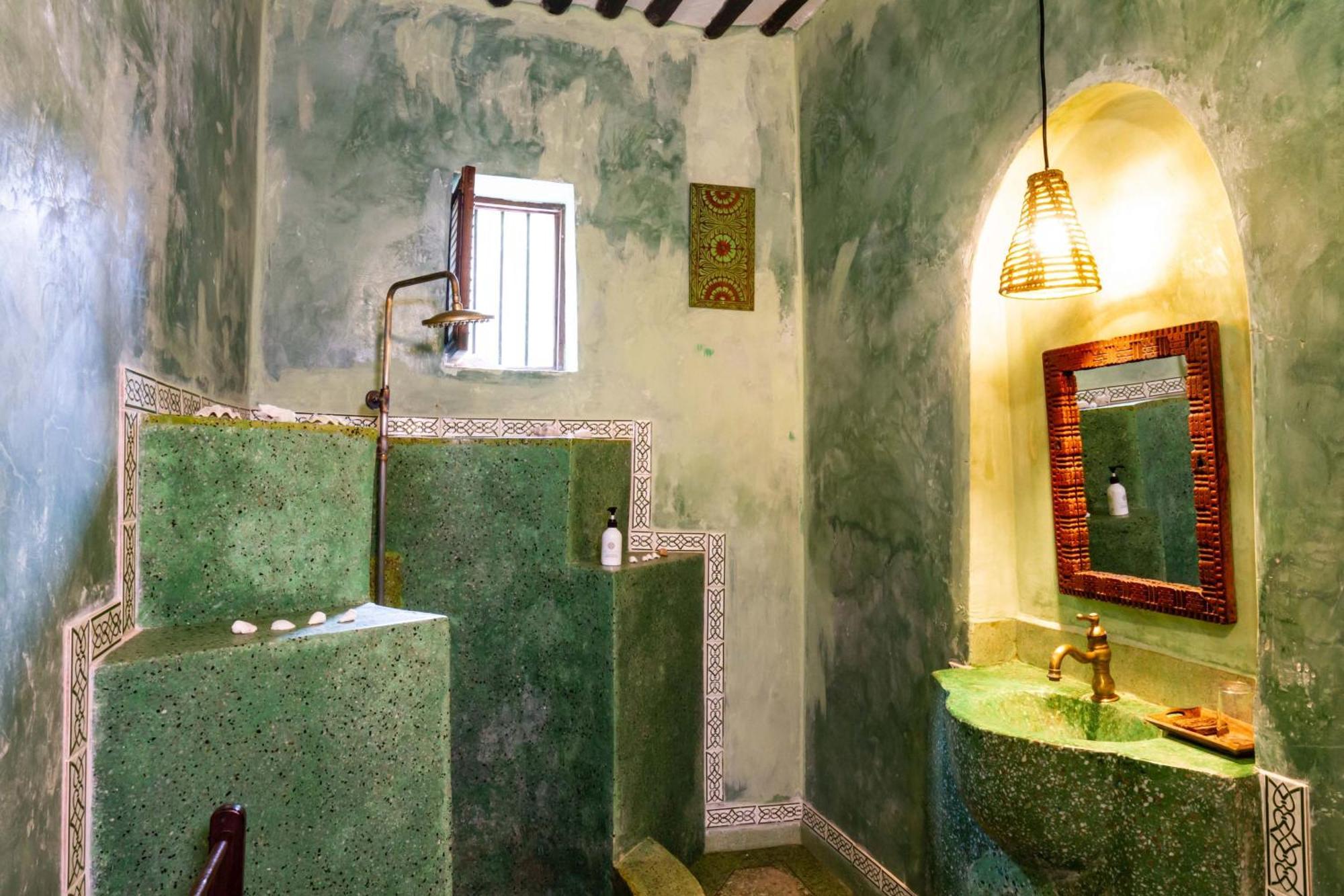 Villa Bahati Zanzibar Джамбиани Экстерьер фото